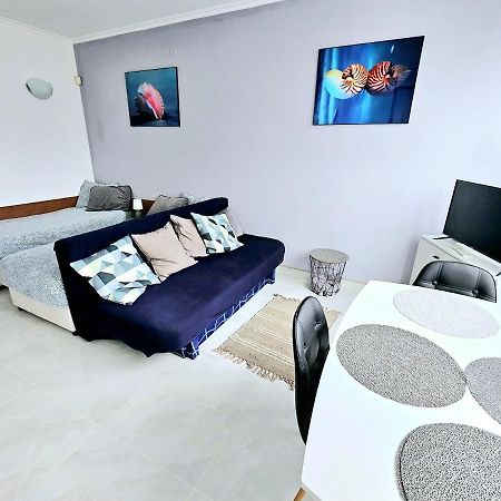 Studio Apartment With Balcony 300M From Beach Sunny Beach Ngoại thất bức ảnh