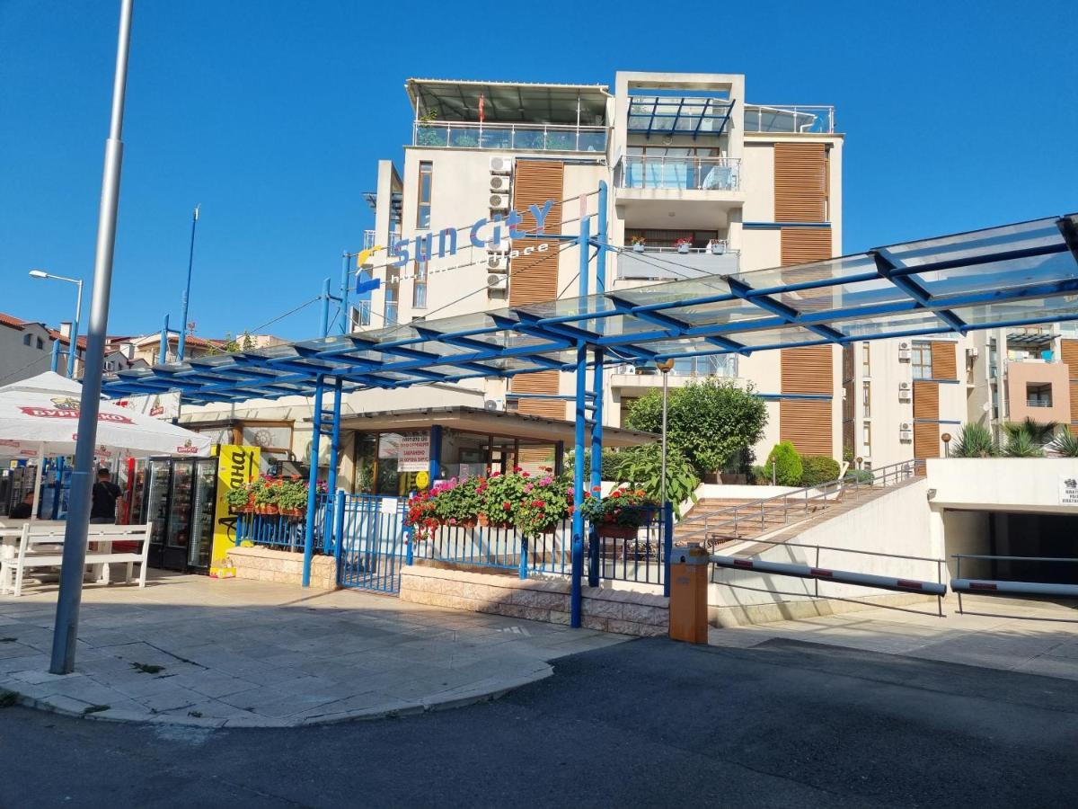 Studio Apartment With Balcony 300M From Beach Sunny Beach Ngoại thất bức ảnh